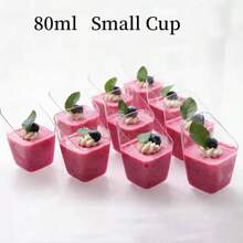 Minivalos para postres de 2.7 oz con cucharilla, cuadrados biselados - Vasos apetitosos esponjosos transparentes para muestras de postres o aperitivos - Vasos reutilizables para fiestas de cata, diversas fiestas, festivales y talla grande.