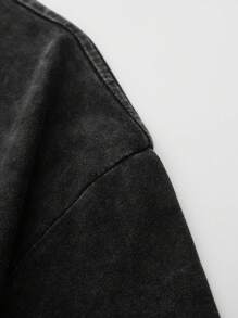 Shwiy 男士休闲水洗复古效果短袖T恤，饰有赛车元素印花和芝加哥23号星形图案，适合日常穿着、街头风格以及春夏穿着。 - 黑色 - 查看 6