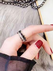 1 Piece Of Fashionable And Personalized Stainless Steel Plated With 18k Gold And Set With Diamonds, European And American Style, Roman Numerals, Bright Diamonds, Gemstones, Stainless Steel Ring, Versatile For Men And Women