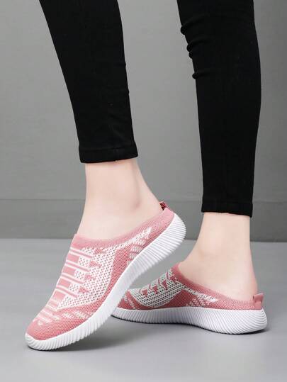 1 Pair Women's Pink & White Totem Print Knitted Slip-On Casual Shoes, Fashion Lightweight Non-Slip Breathable Sports Sneakers For Outdoor, Housework And Walking