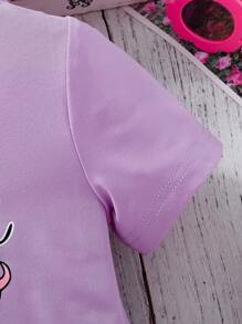 Young Girls Unicorn Print Short Sleeve T-Shirt And Shorts Set, Casual And Fashionable For Everyday Wear