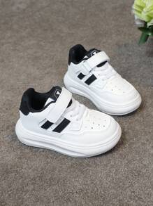 A Pair Of Unisex White Shoes, Black And White Sports Shoes, Hook And Loop Anti Slip And Wear-Resistant Soft Sole, Lightweight For Boys' Running Shoes And Girls' Board Shoes