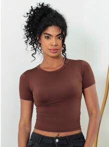Moderna & Slim Kit 3: Baby Tee Feminina - Blusa Slim Fit Manga Curta - 1 Preto 1 Marrom 1 Lilás - Visão 3