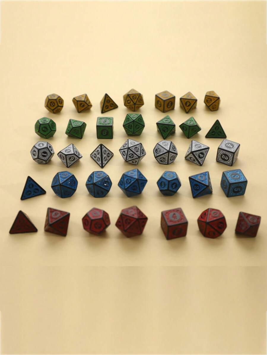 7pcs/Set Patterned Multi-Sided Dice, Numeric Dice For Tabletop Roleplaying Games, Board Games - 4/6/8/10/12/20 Sided Dice