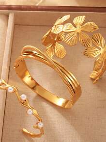 Creative And Fashionable Flower Bracelet Set, Women's Pearl Bracelet, Light Luxury Material Light Titanium Steel Countryside Style Open Bracelet, Party Jewelry Best Friend's Gift