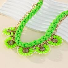 1pc Spring/Summer Floral Necklace, Exaggerated Decorative Accessory, Short Clavicle Chain Necklace For Women, Korean Style