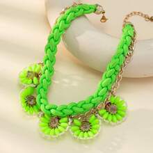 1pc Spring/Summer Floral Necklace, Exaggerated Decorative Accessory, Short Clavicle Chain Necklace For Women, Korean Style