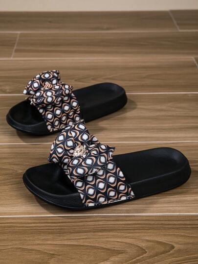 1 đôi dép lê thời trang thoải mái, nhẹ nhàng, kiểu dáng công chúa phối màu nơ, thích hợp cho mùa xuân/hè, dành cho nữ tuổi teen.