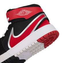 Nike حذاء رياضي للبنين نمط Jordan 1 Mid RM Easyon (GS) للكرة السلة، ارتفاع متوسط، رقم الموديل FQ1281-006 ، سنة 2025