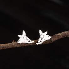1 par de aretes tipo punk para hombres/mujeres de acero inoxidable con diseño de cachorrito, accesorios de anime de dibujos animados, accesorios de joyería de moda para mujer