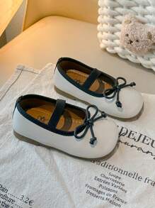 1 双时尚纯色简约蝴蝶结玛丽珍平底女童鞋 - 米色 - 查看 4