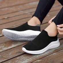 Chaussures à glissière en maille d'été pour hommes en grandes tailles, chaussures de course casual respirantes en maille pour les personnes âgées, chaussures à coussin d'air légères et souples pour les personnes âgées