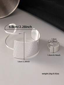 2 Pieces Asymmetrical Hammered Texture Bracelet And Ring Set, Minimalist Style Jewelry For Party & Daily Wear