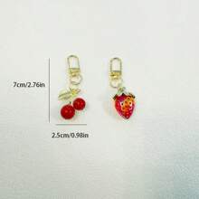 2 件草莓和樱桃可爱 ABS 塑料钥匙扣、时尚配饰和背包饰品，全年春夏