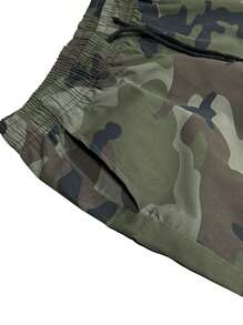 Pantalones cargo de camuflaje casuales para hombres, 100% tela tejida de poliéster sin estiramiento, ajuste regular, con cintura con cordón y bolsillos con solapa, pantalones cargo para exteriores