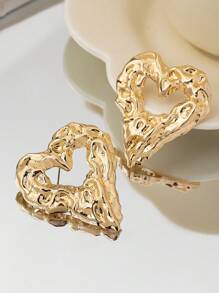 1 Pair Women Ruched Hollow Heart Shaped Stud Earrings