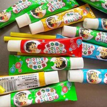 4個入り カラフルなメモリーバブルブロワーゲーム、カラフルな誕生日パーティーやストレス解消用小物、様々なイベントに適し、友人や集まりを楽しむのに最適、バレンタインデー、学校の始まりなどに (スタイルとカラーはランダム)