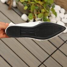 女鞋，休闲鞋，真丝面料，鳄鱼纹，尖头鞋，透气轻便，