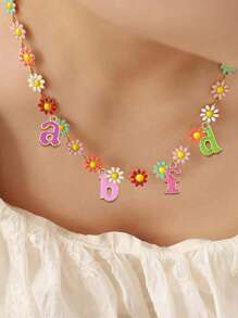 Personalized Daisy Necklace - Custom Initial Dopamine Color Jewelry For Women, Adjustable Collarbone Chain With Spring Floral Charm, Dainty Everyday Accessories.Perfect For Girls, Friends, Family - Birthday Party Jewelry, Travel/Back-To-School/Graduation Season Gift.
