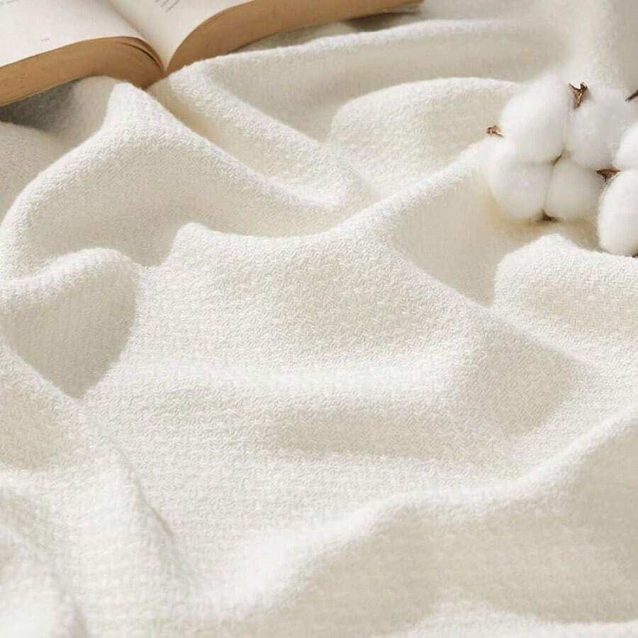 % Cotton Twin XL Size Bed Blanket - Breathable, Lightweight, Soft Cozy Herringbone Woven Summer Blanket College Dorm, White, 66x90 Inches - 02 - 乳霜 - 查看 1