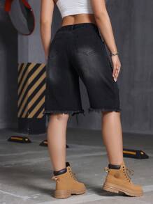 Jeans capri casuales de corte relajado con efecto desgastado y degradado en negro - Negro - Ver 6