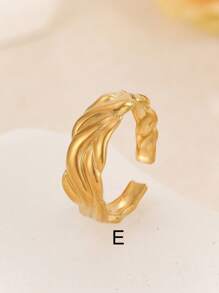 1pc Fashionable Minimalist Asymmetrical Stainless Steel Gold-Plated Ring, Unique Personalized Design, High-End Tarnish Resistant Finger Jewelry