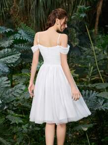 优雅涤纶薄纱半正式新娘礼服，露肩设计和蓬松薄纱裙 | 新娘送礼会和自然风活动宾客礼服，新娘 - 白色 - 查看 3