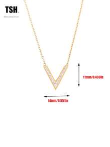 1pc Titanium Steel Minimalist Small V Letter Pendant Necklace, Delicate Clavicle Chain, Luxury Tiny Jewelry Gift