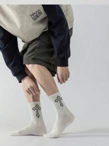 1/2/4/5/8/10/20 Pairs[Essential For Sporty Fashion Guys]Men's Mid-Calf Sports Socks | Breathable Moisture-Wicking | High Elasticity | Striped Color-Blocking Design | Comfortable Essentials | Limited Time Special Offer, Suitable For Daily Outfits