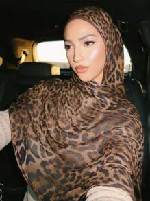 1pc Bohemian Watercolor Leopard Print Scarf/Shawl For Women, Sun Protection Versatile Wrap, Elegant For Daily Wear, Can Also Be Used As Dress Accessory - Leopard - View 3