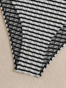 Plus Size Summer Black & White Stripe Halter Tankini Swimwear Set - Black and White - View 4