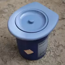 1pc PP Portable Camping Toilet Seat Cover, Detachable Quick Buckle Lid For Outdoor Storage Bucket, Suitable For Hiking, Emergency, Mother's Day, Father's Day, Thanksgiving, Grandmother's Day Gifts (Slight Scratches And Stains May Occur On The Plastic Surface) Bathroom Decor Fall Decor