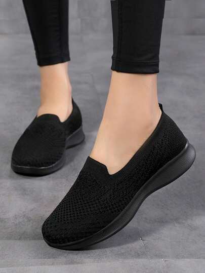 Breathable Mesh Casual Flat Slip-On Shoes, Women's Versatile Comfortable Plain Sneakers, Suitable For Sports, Daily Wear, Walking, Work, Large Size