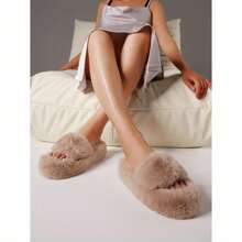 Ladies' Comfortable Multi Colored Plush Slippers - Soft Indoor/Outdoor Winter Home Shoes With Fluffy Plush And Comfortable Sole, Perfect For Family Or Casual Wearing | Fashion Essential | Soft Plush Material, Home Slippers