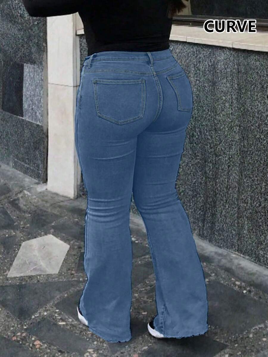 Plus Size Women's Simple Casual Fashion Washed Embossed Insert Pockets Hole Women's Stretch Skinny Bootcut Flare Jeans - 中等水洗藍 - 查看 1