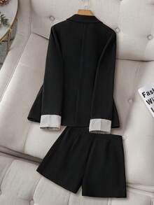 Women's Fashionable Lapel Collar Long Sleeve Jacket And Shorts Suit Set