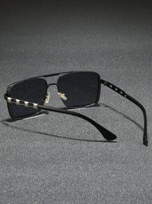 1 副男士金属框方形时尚眼镜，百搭街头风格 - 35050 - 查看 3