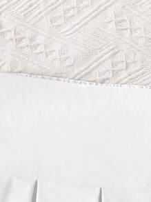 3 件套女童春夏时尚长袖连帽披肩和字母印花吊带背心和百褶裙，早春返校季最佳礼物