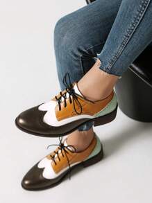 Comfortable Womens Classic Oxfords Lace Up Chunky Heel Oxfords Business Formal Wingtip Brogue Dress Shoes For Women - 黃色 - 查看 3