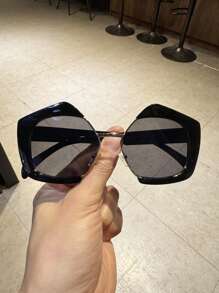 1 件装海滩休闲聚碳酸酯时尚眼镜，多边形镜框，金属铰链，适合驾驶、酒吧、夜总会、生日派对佩戴 - 彩色 - 查看 3