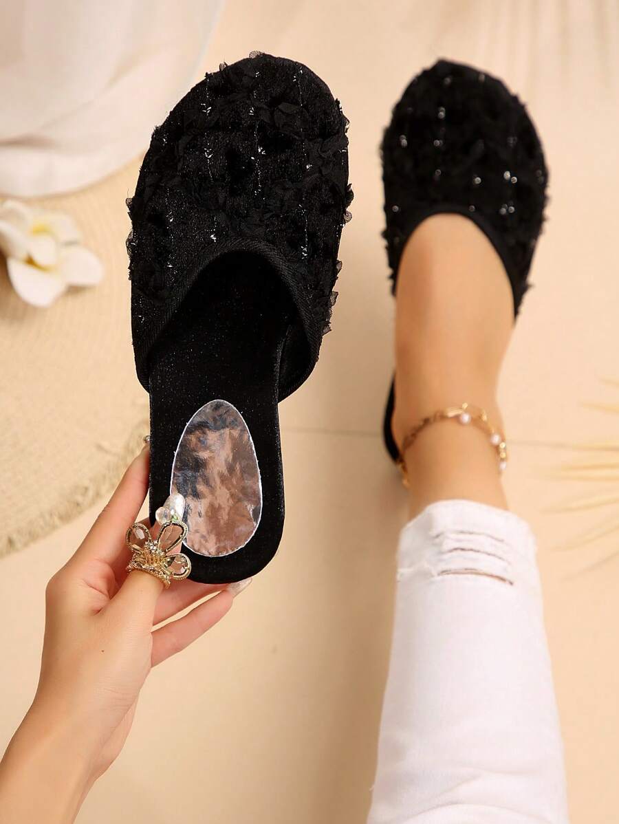 2025 New Retro Chinese Style Elegant Lady Casual Slippers, Summer Fashion - Black - View 1