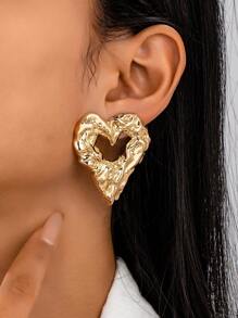 1 Pair Women Ruched Hollow Heart Shaped Stud Earrings
