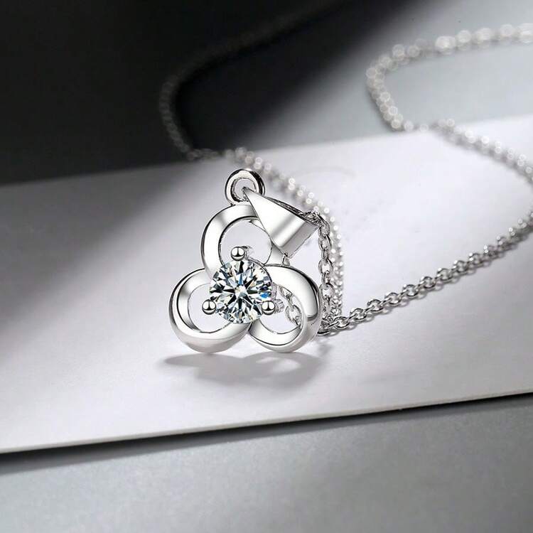 1 pieza Collar con colgante de trébol de circonita cúbica de plata de ley 925, con estilo simple, de moda y dulce para niñas - Empaquetado en caja de regalo - Collar de trébol - Añade 4