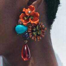 1 Pair Exaggerated Vintage Resin Flower & Water Drop Long Earrings, Stylish And Versatile For Spring/Summer