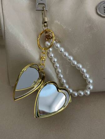 1 pezzo Portachiavi a forma di cuore in metallo, dolce e alla moda, può essere usato come ciondolo per borse, regalo per damigelle, accessorio in stile Y2K, portachiavi, essenziale per le vacanze al mare