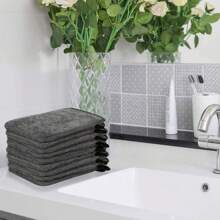 2pcs Soft Face Mitten Bath Spa Cloth,Microfiber Body Wash Mitts Reusable Makeup Remover Mitt Gloves, European Style Wash Cloth, 6*8inch