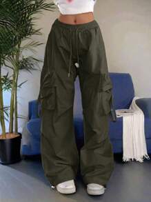 街头高腰翻盖口袋抽绳腰部弹性下摆褶饰休闲阔腿降落伞工装裤 - 軍綠色 - 查看 2