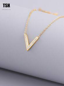 1pc Titanium Steel Minimalist Small V Letter Pendant Necklace, Delicate Clavicle Chain, Luxury Tiny Jewelry Gift