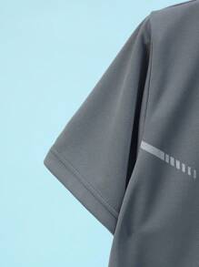 2 件套青少年男孩运动服短袖 T 恤和运动短裤套装