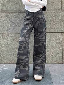 Retro High Waist Camouflage Design Loose Fit Jeans, Random Cut